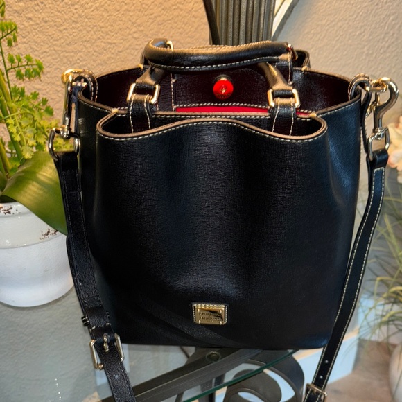 Dooney & Bourke Black and Gold Shoulder Bag - Picture 1 of 10